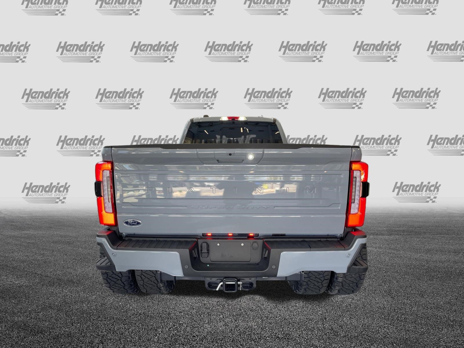 Used 2025 Ford F450 Platinum w/ Platinum Plus Package image 9