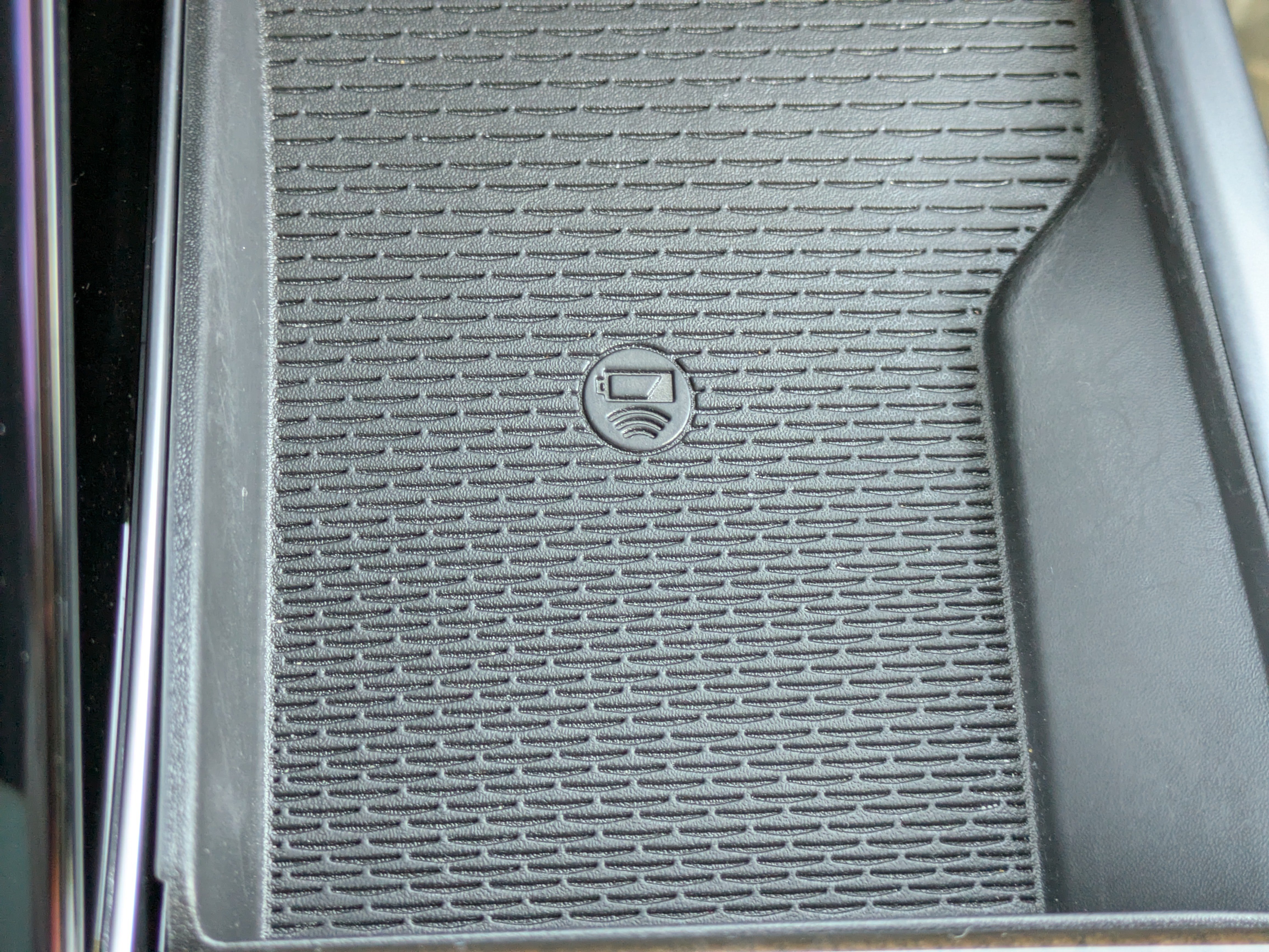 Certified 2025 Cadillac Escalade Sport Platinum w/ LPO, Floor Liner Package AWD/4WD image 31