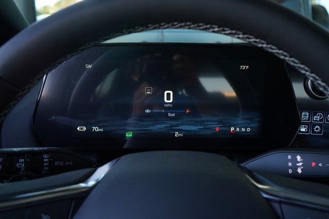 New 2025 Chevrolet Equinox EV LT image 19