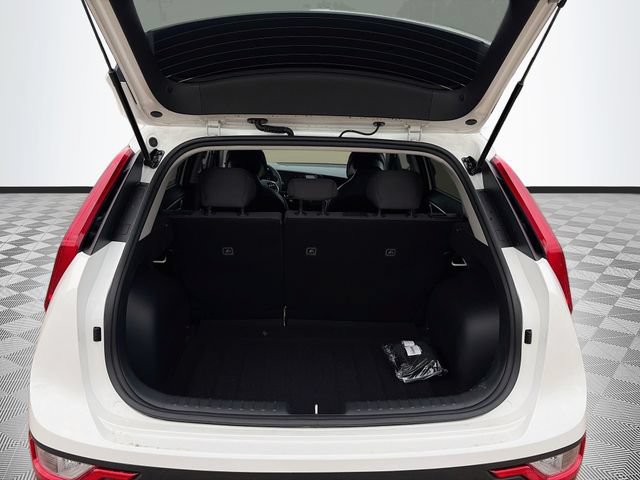 New 2027 Kia Sportage LX FWD image 23
