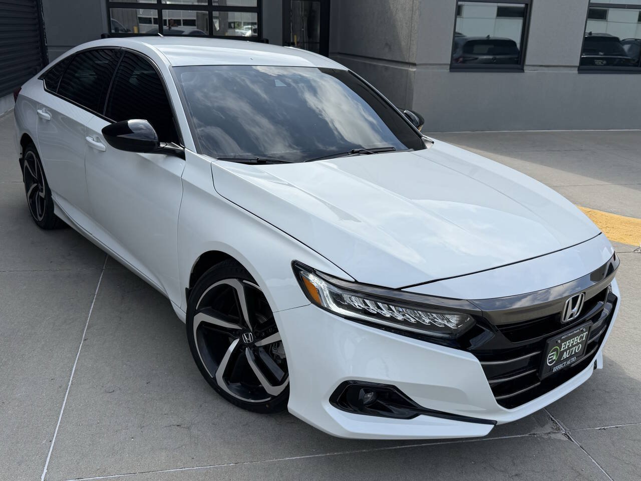 Used 2021 Honda Accord Sport image 6