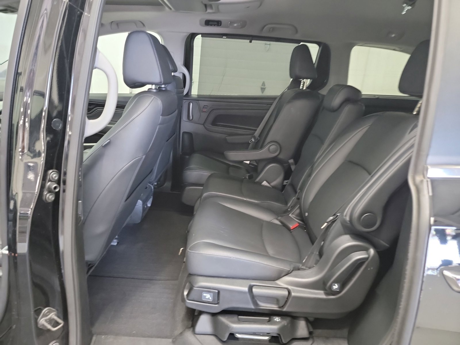 Certified 2023 Honda Odyssey Touring image 28