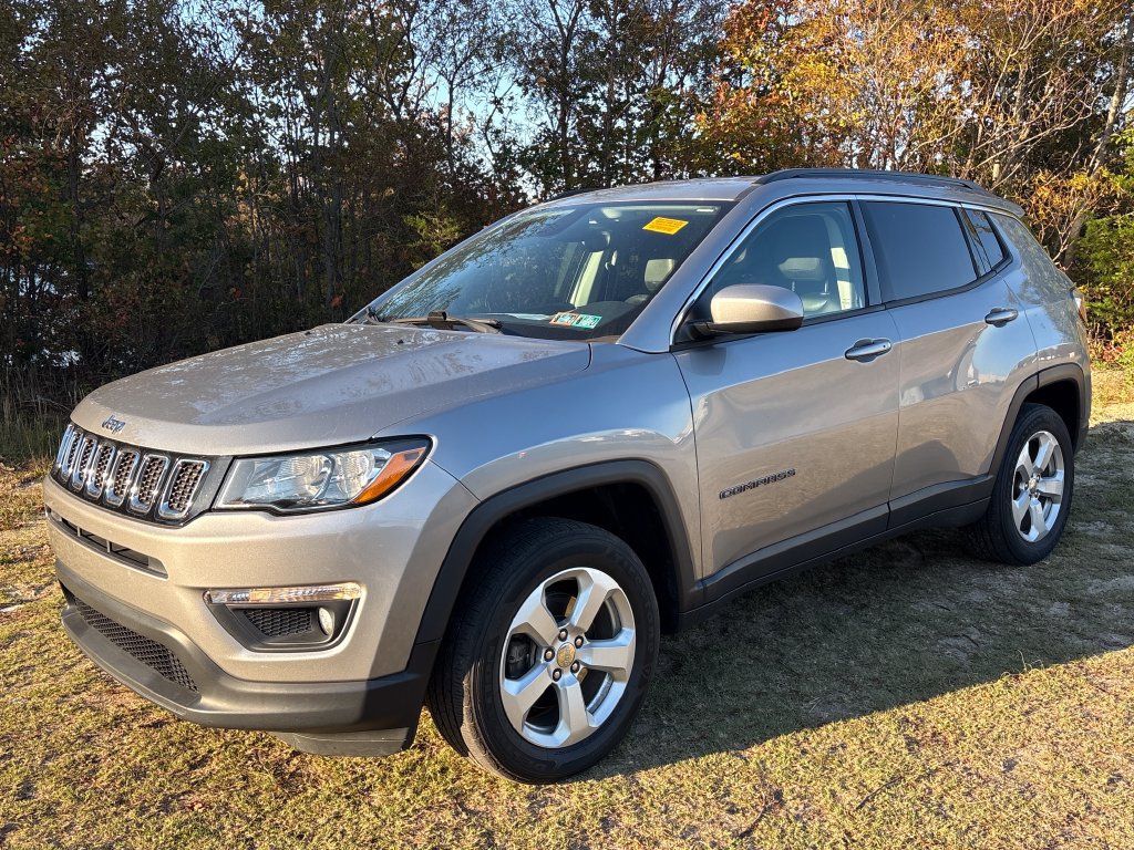 Used 2017 Jeep Compass Latitude AWD/4WD image 12