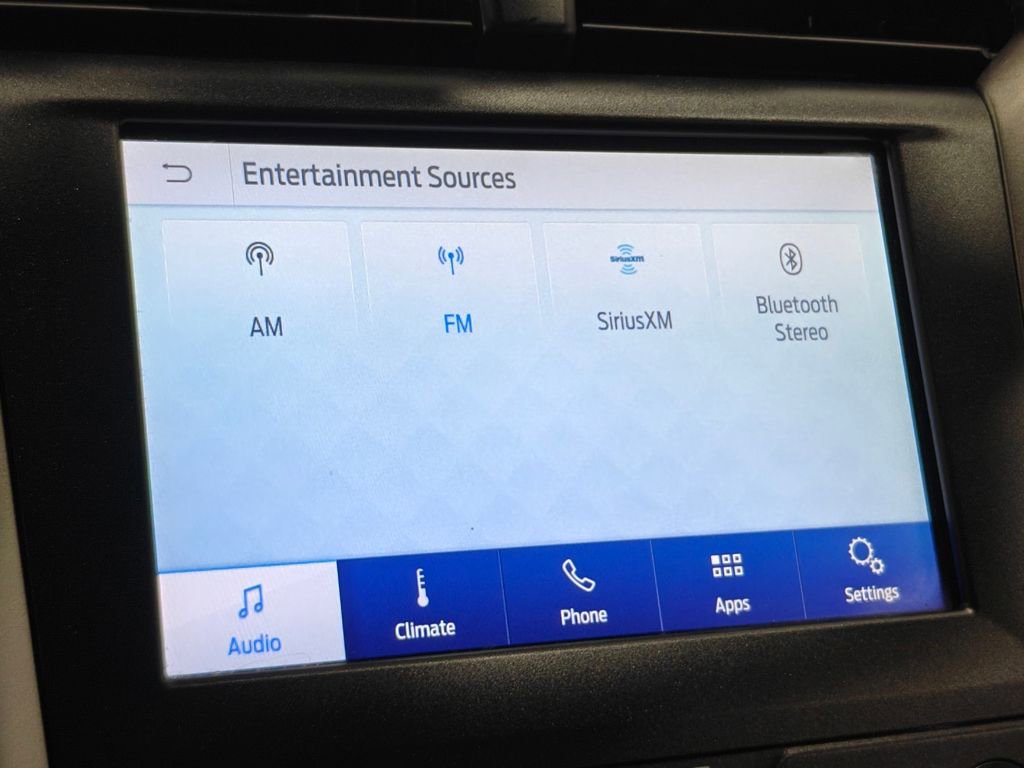 Used 2020 Ford Fusion SE image 30