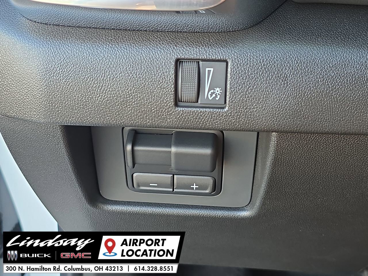 New 2025 GMC Canyon Elevation w/ Convenience Package image 18