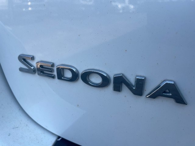 Used 2021 Kia Sedona LX FWD image 9