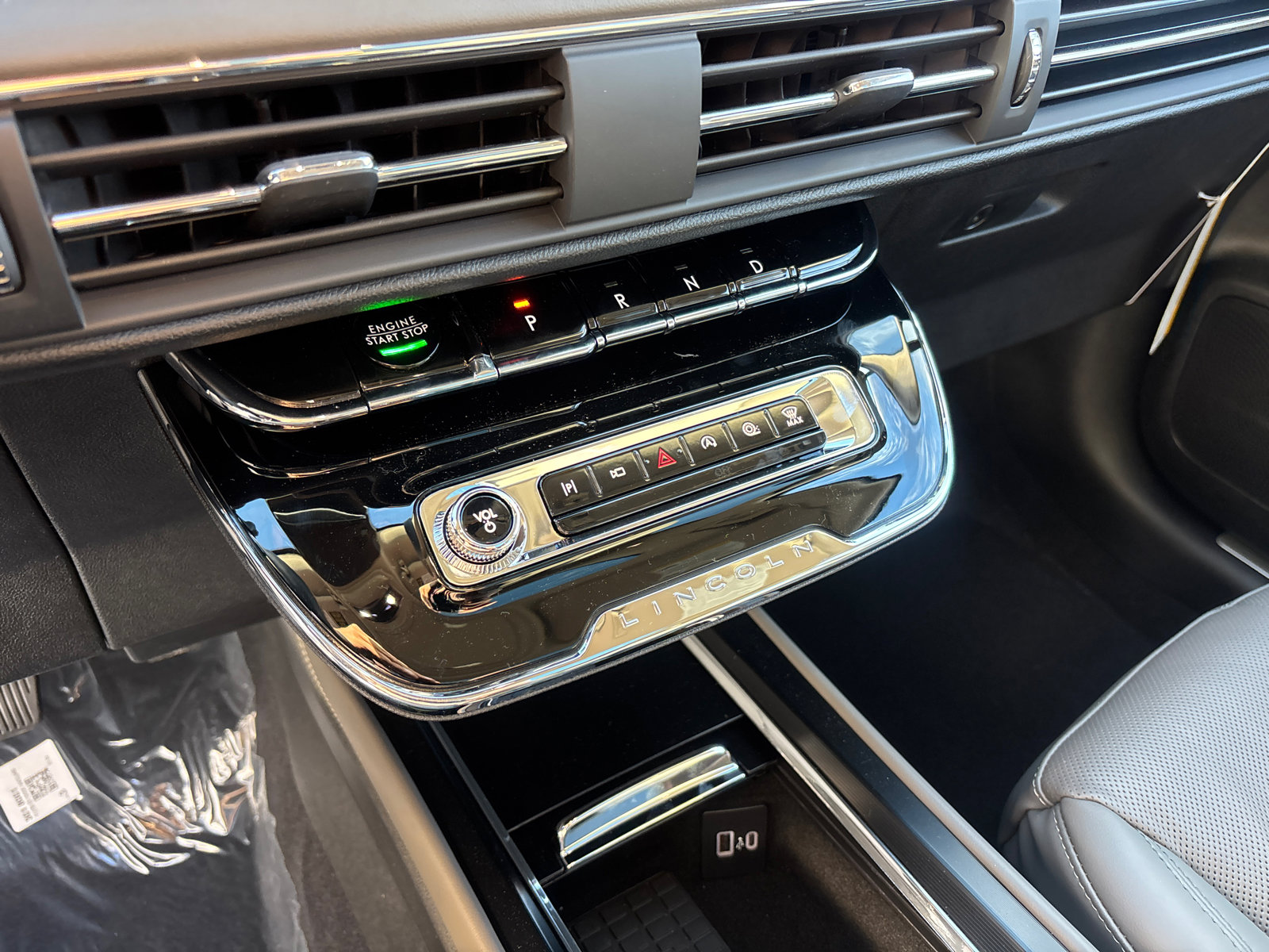 New 2026 Lincoln Corsair Reserve image 22