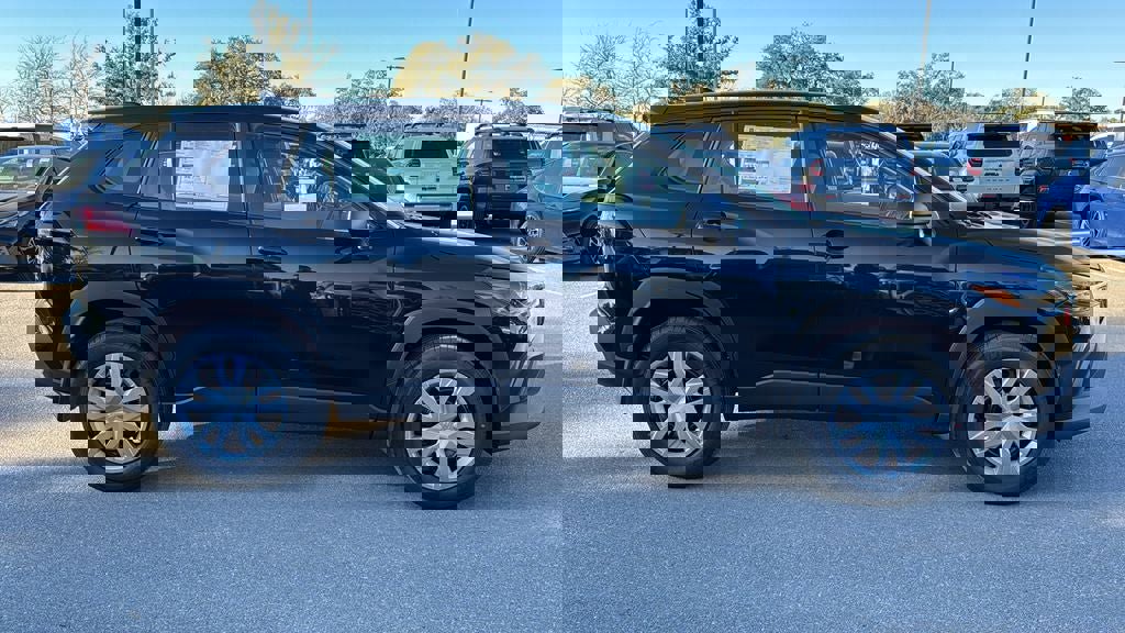 New 2026 Toyota Corolla Cross L image 10