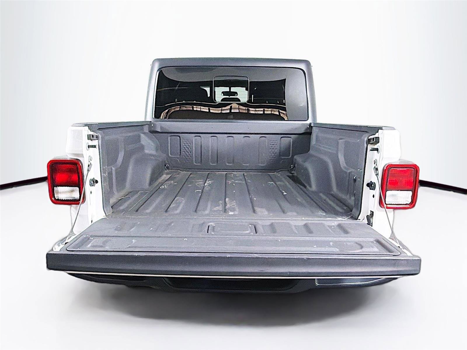 Used 2020 Jeep Gladiator Sport w/ Quick Order Package 24S image 24