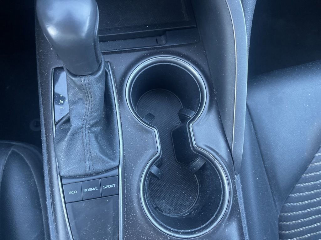 Used 2024 Toyota Camry SE image 23