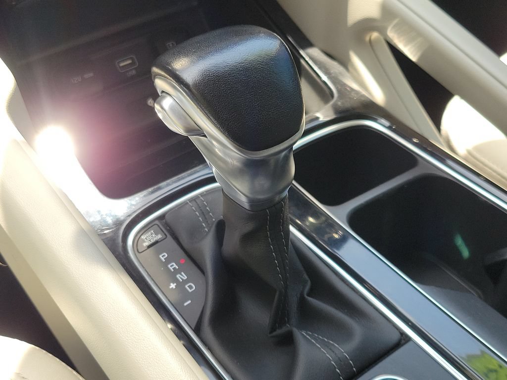 Used 2022 Kia Telluride S FWD image 31