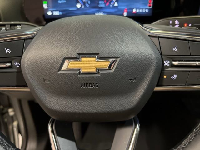 Used 2026 Chevrolet Equinox LT FWD image 39