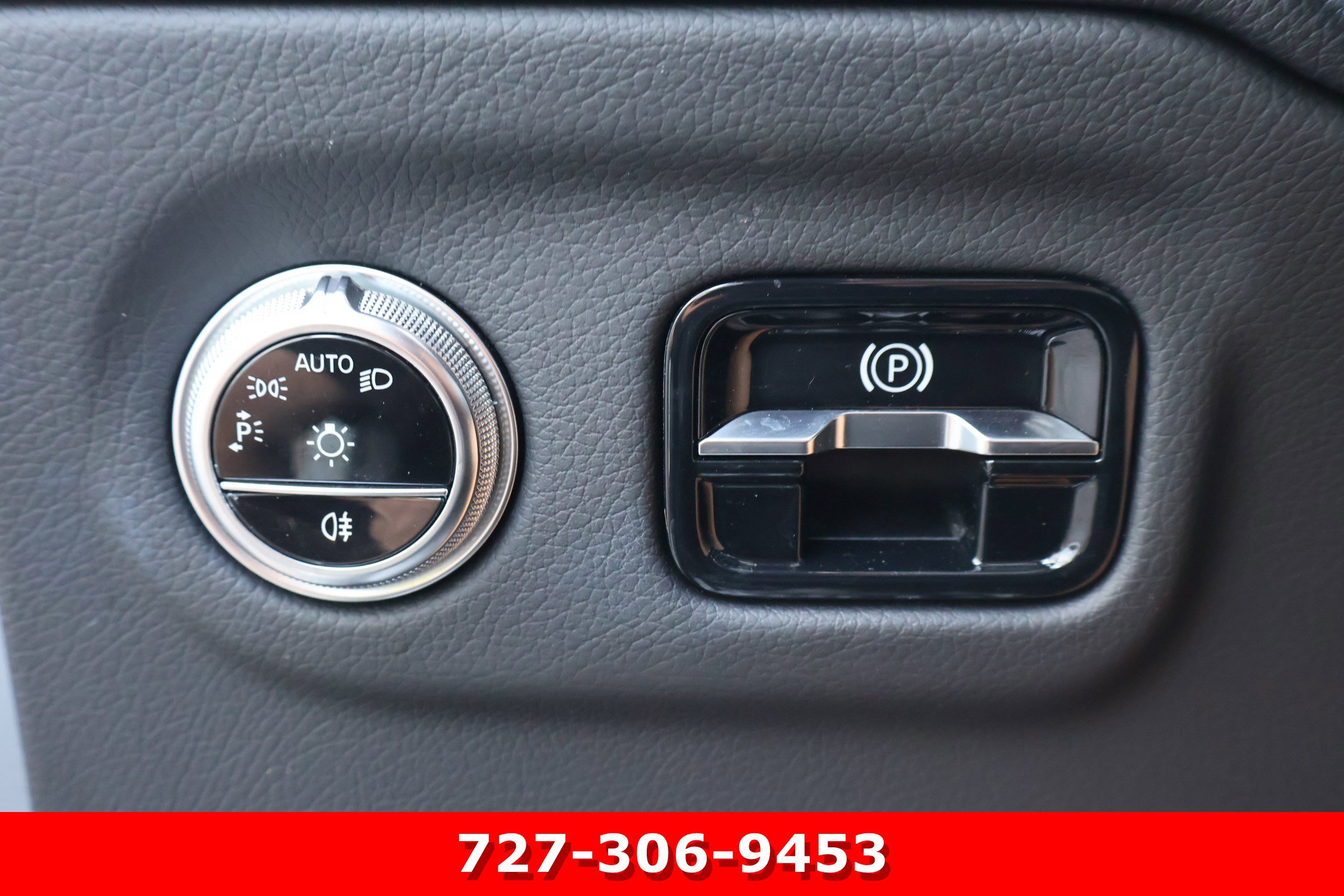 Used 2023 Mercedes-Benz EQS 580 4MATIC SUV image 25