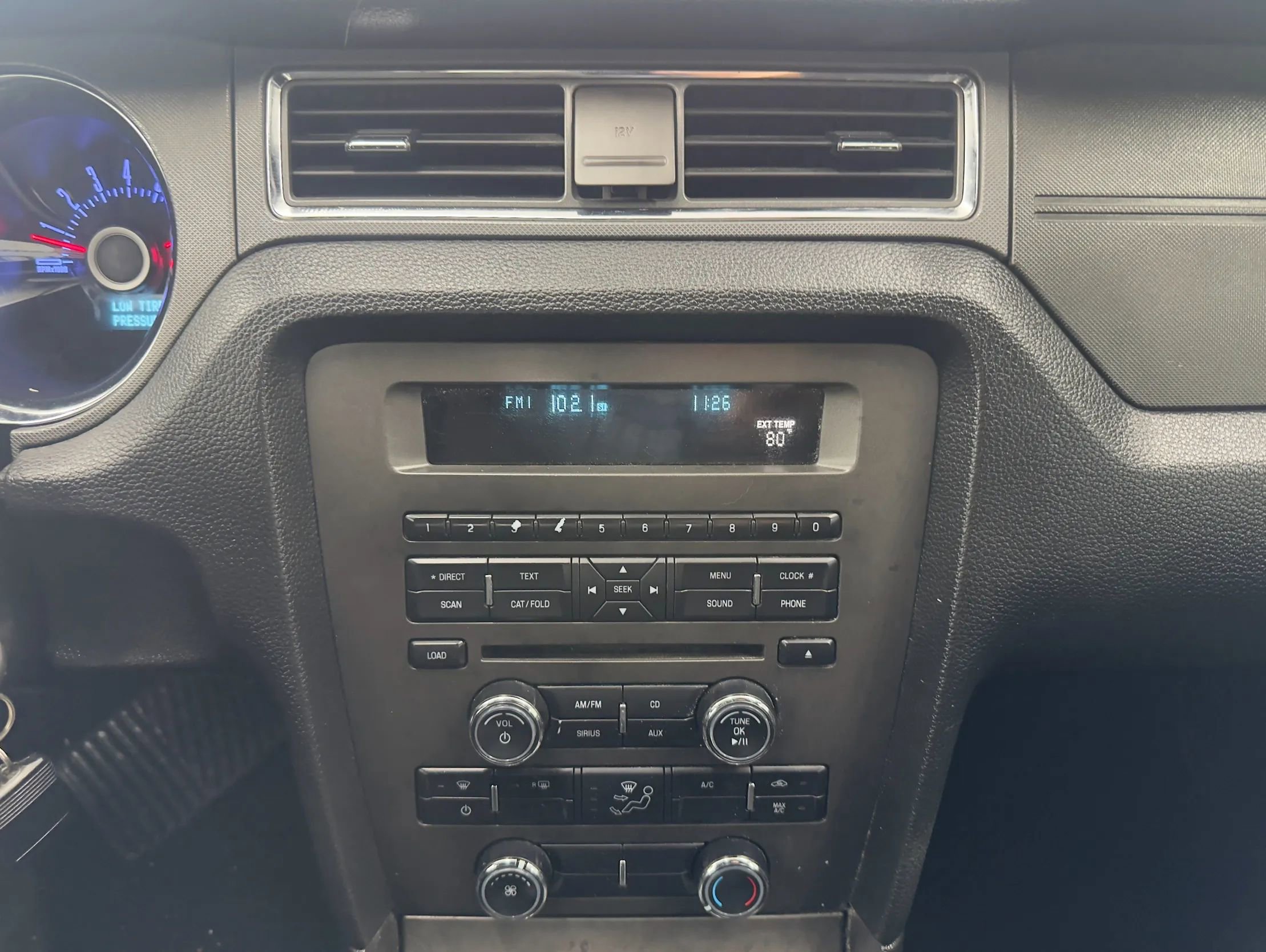 Used 2013 Ford Mustang Coupe image 14