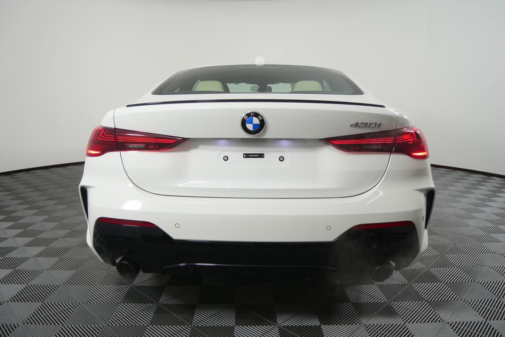 New 2026 BMW 430i Coupe w/ M Sport Package RWD image 4