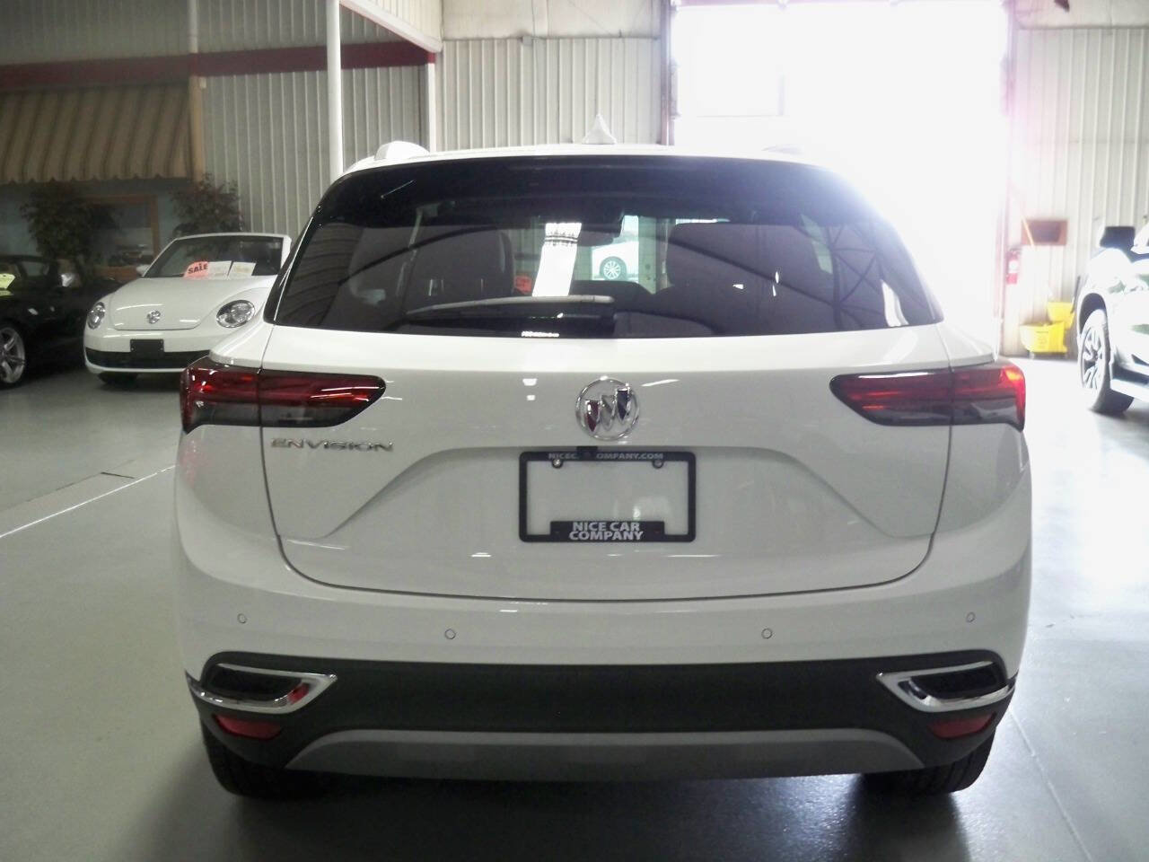 Used 2022 Buick Envision Preferred FWD image 4