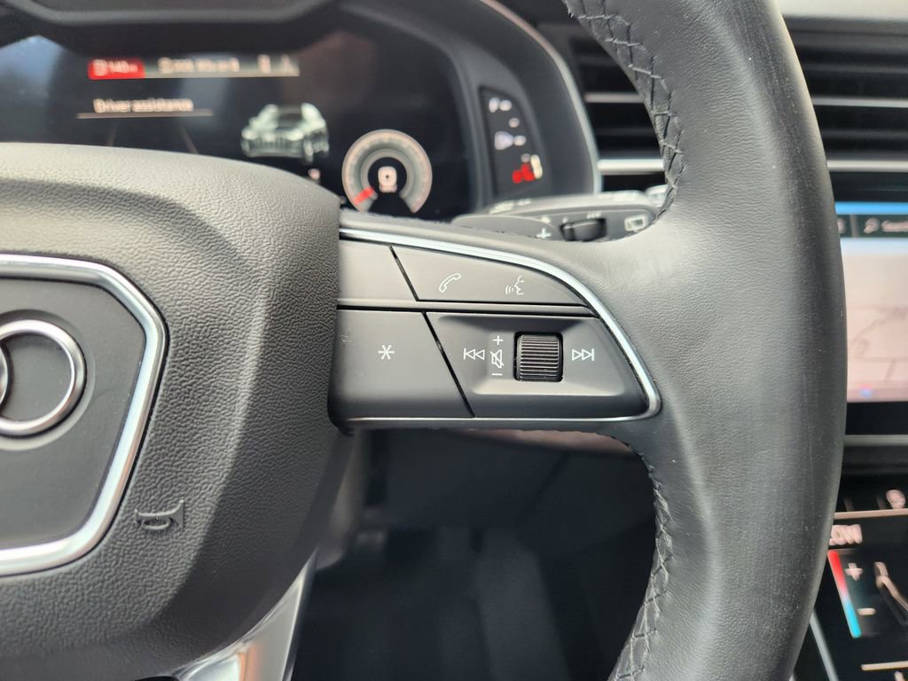 Used 2021 Audi Q7 2.0T Premium Plus w/ Premium Plus Package AWD/4WD image 29