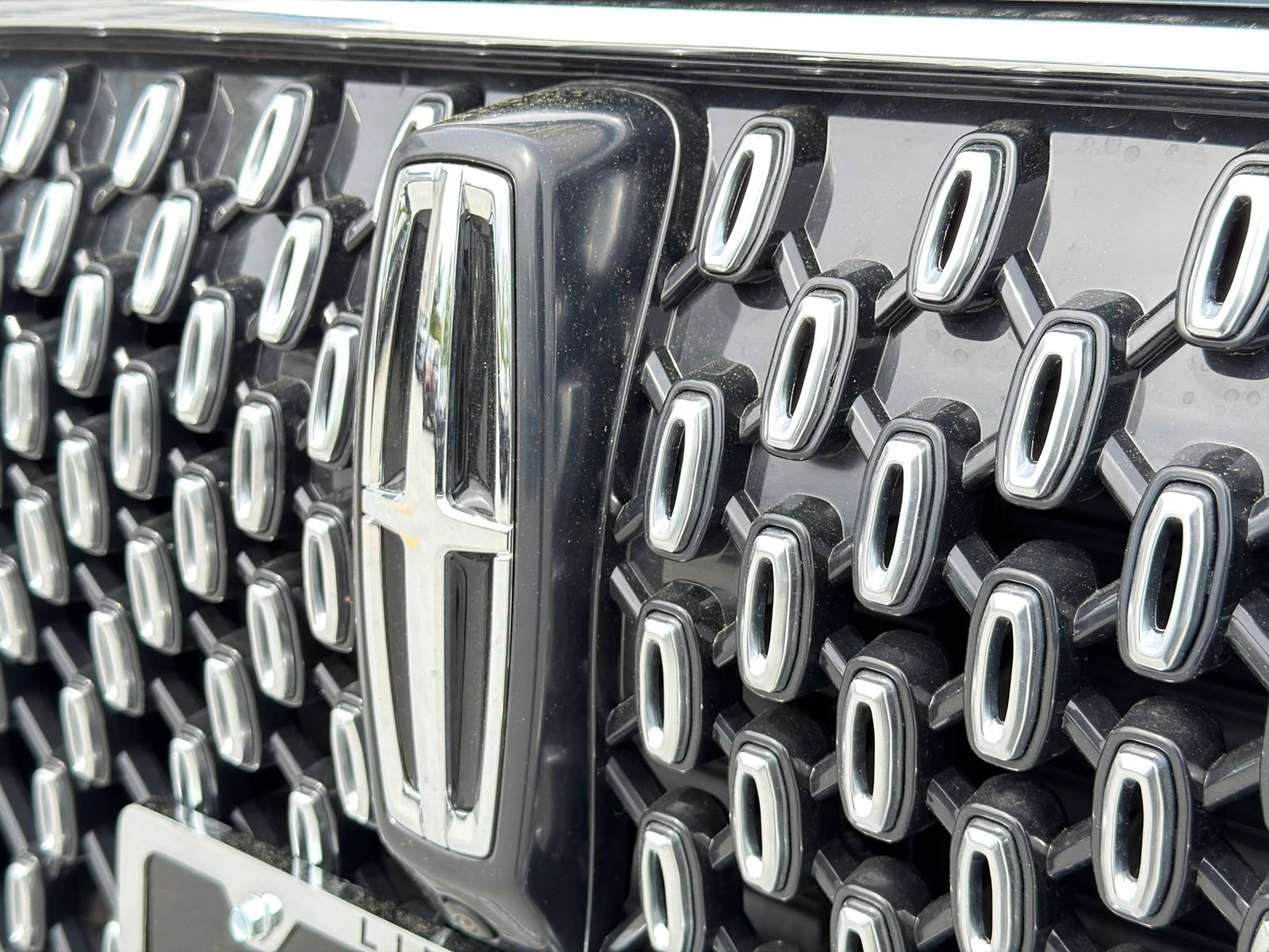 New 2026 Lincoln Aviator AWD image 15