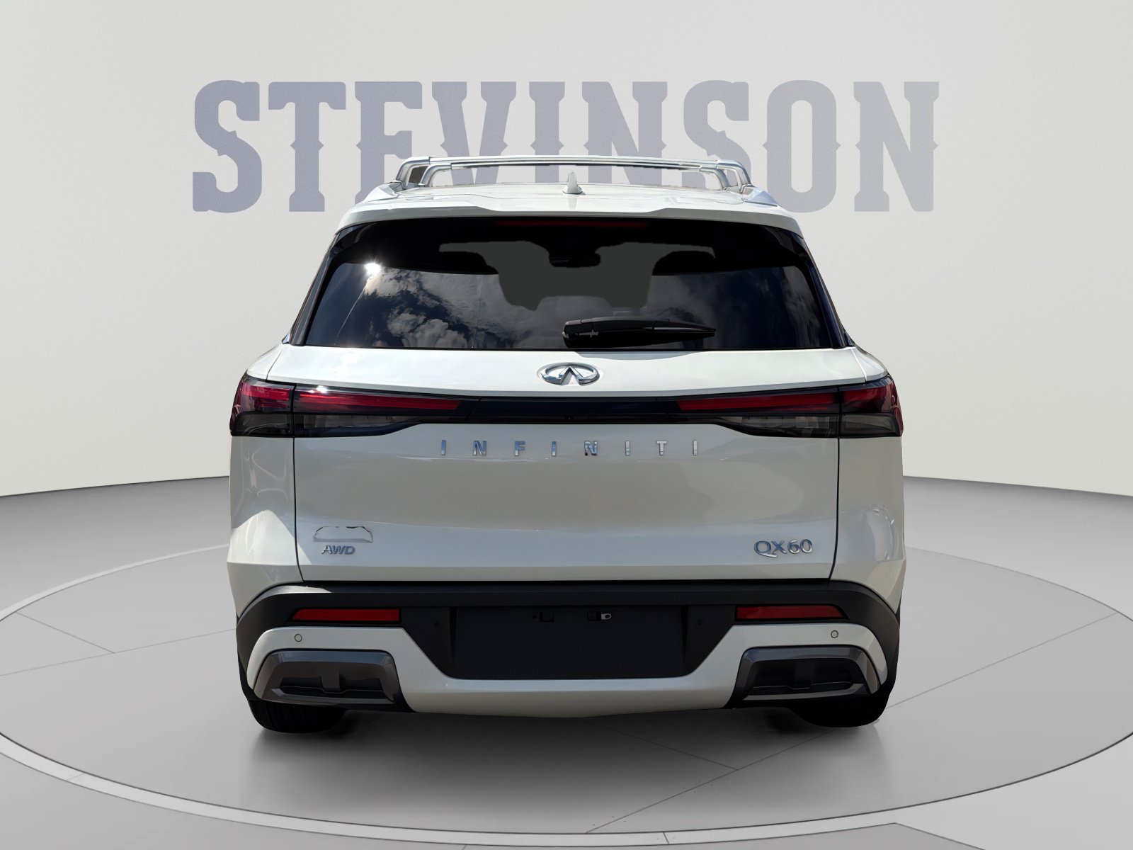 Used 2024 INFINITI QX60 Sensory w/ Vision Package AWD/4WD image 4