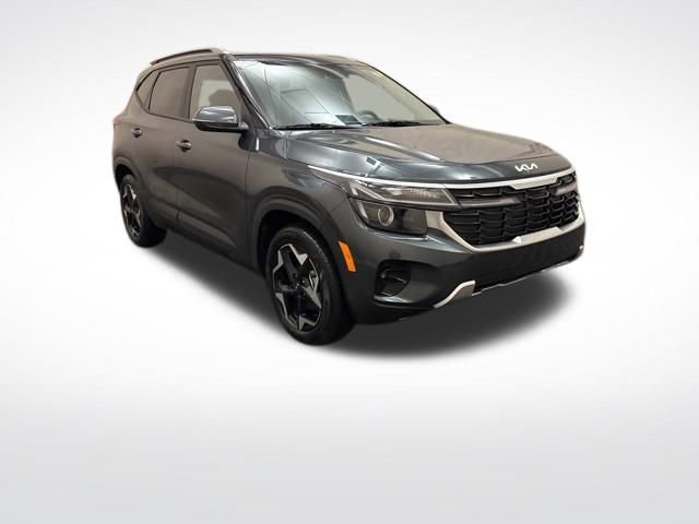 Certified 2026 Kia Seltos S image 3