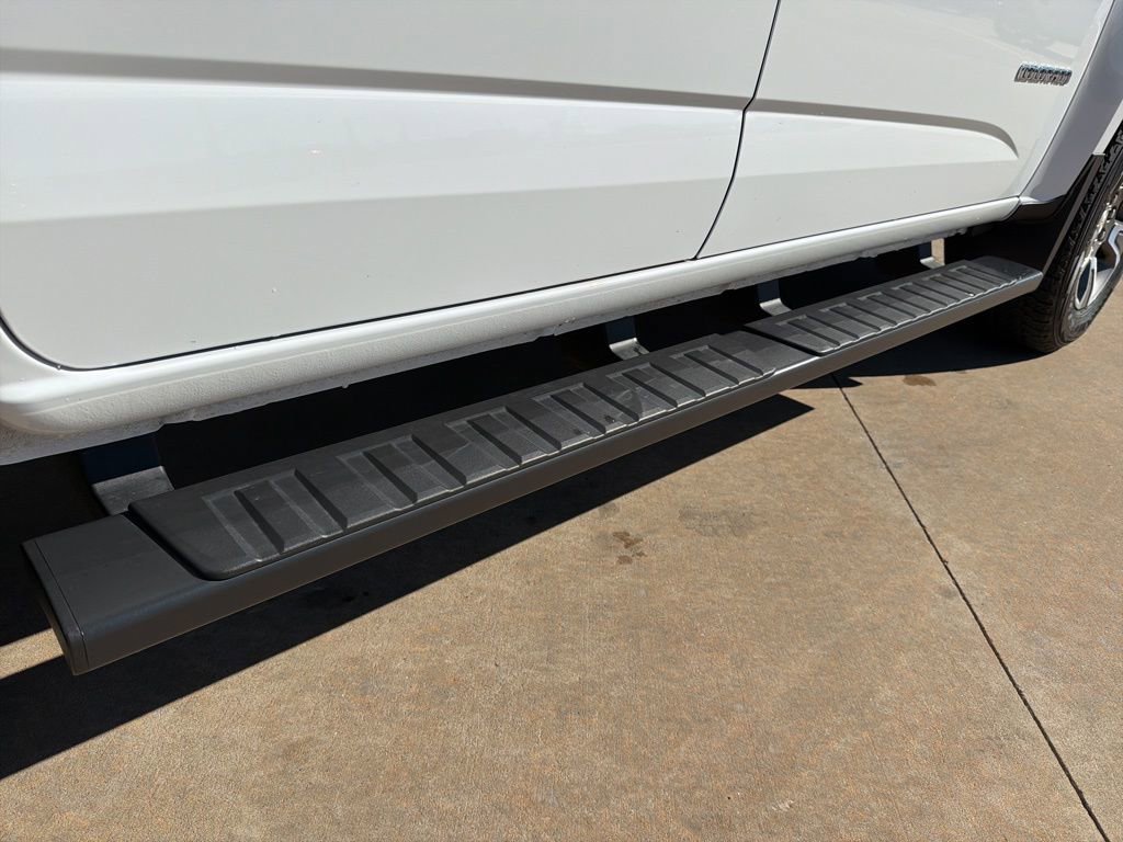 Used 2020 Chevrolet Colorado Z71 image 11