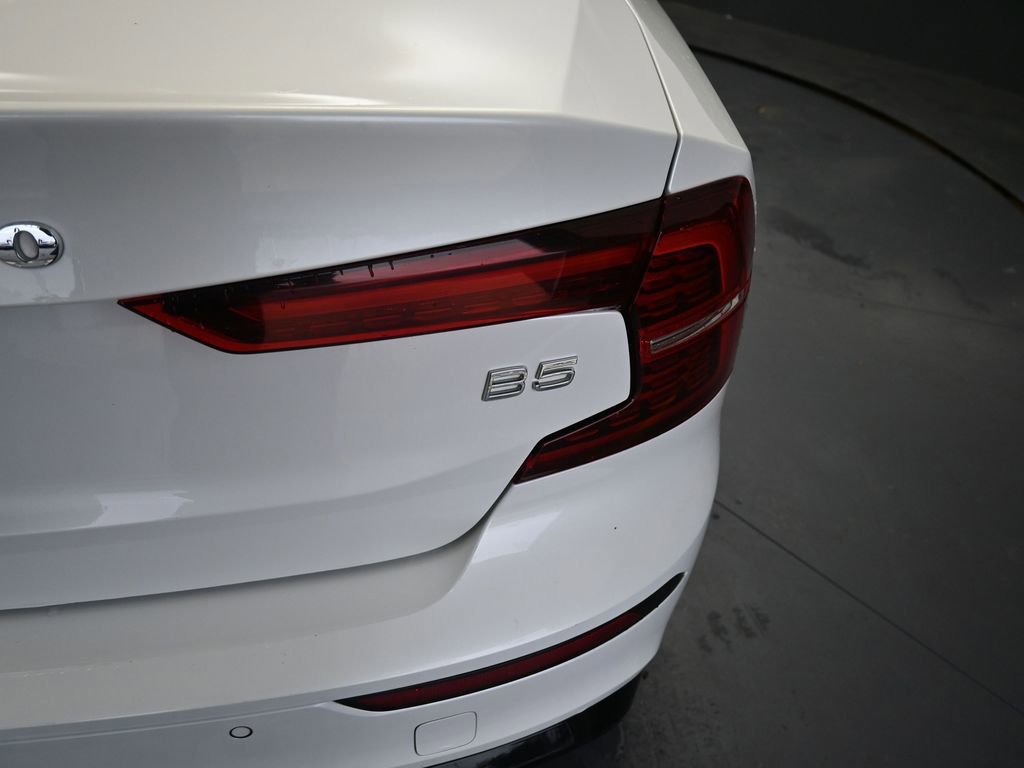 Used 2024 Volvo S60 B5 Core image 21