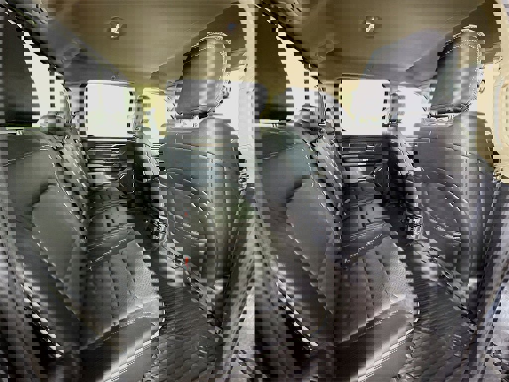 Used 2019 RAM 1500 Laramie image 18