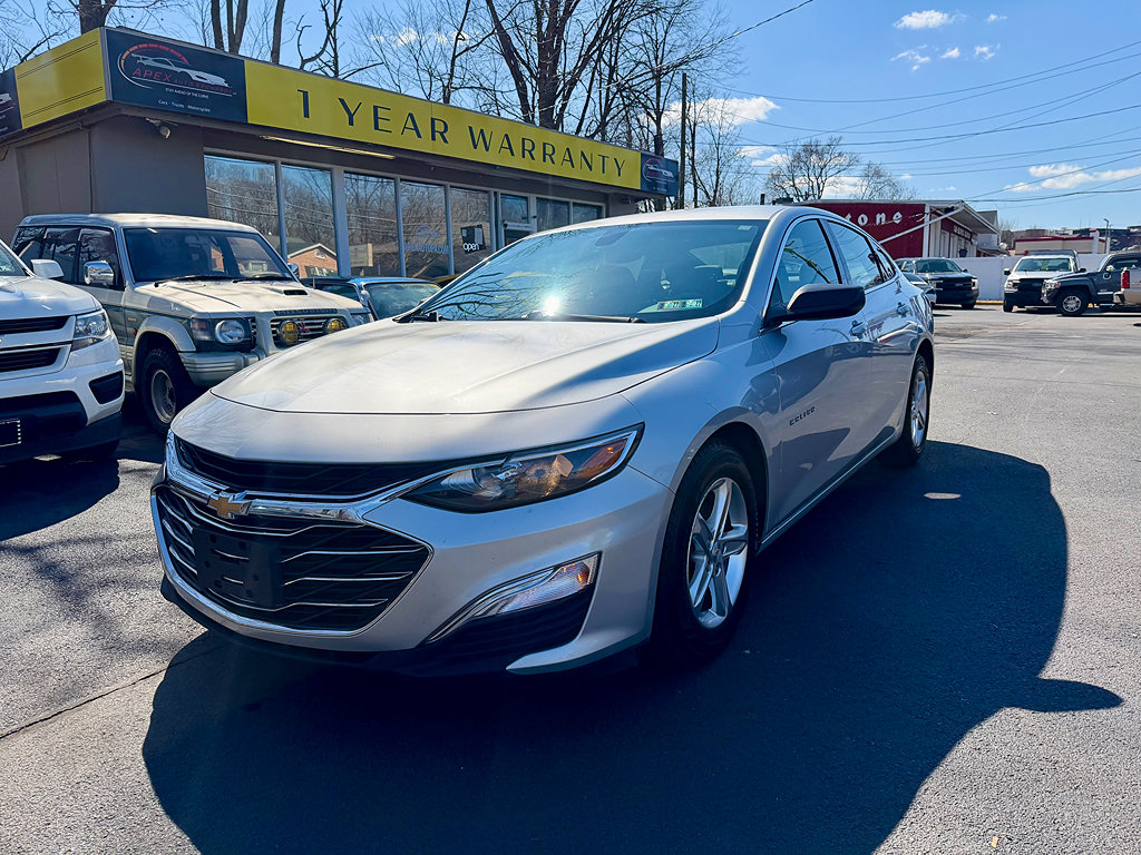 Used 2021 Chevrolet Malibu LS FWD image 1