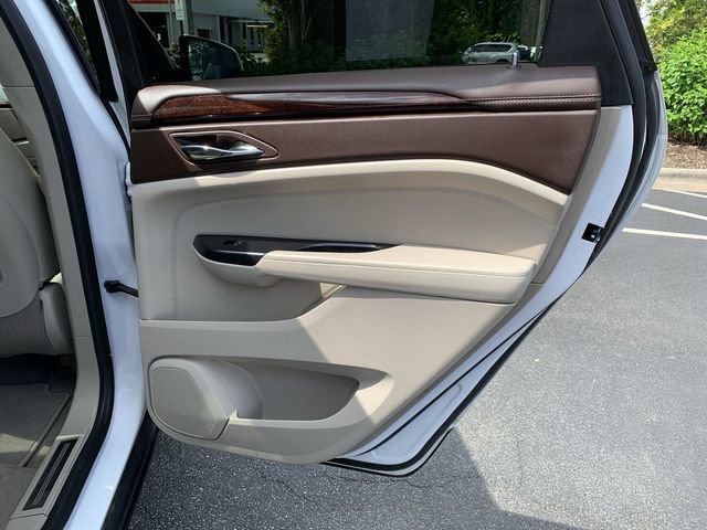 Used 2015 Cadillac SRX Luxury w/ Driver Awareness Package AWD/4WD image 11