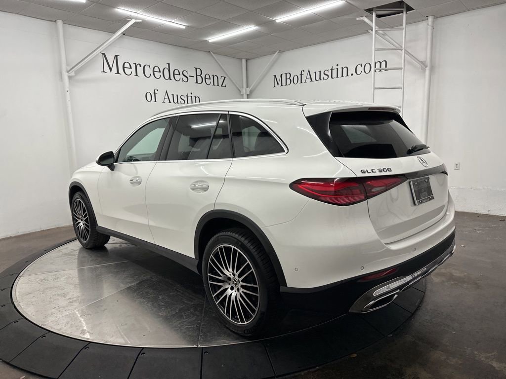New 2026 Mercedes-Benz GLC 300 image 5