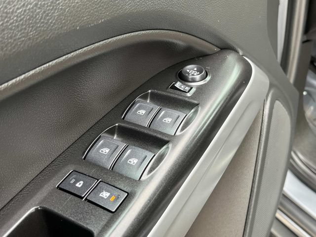 Used 2022 Chevrolet Colorado ZR2 w/ ZR2 Dusk Special Edition AWD/4WD image 29