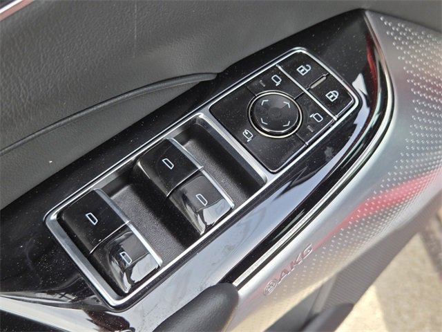 New 2026 Cadillac Lyriq V image 19