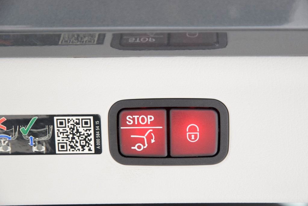 Certified 2023 Mercedes-Benz EQE 350+ SUV image 33