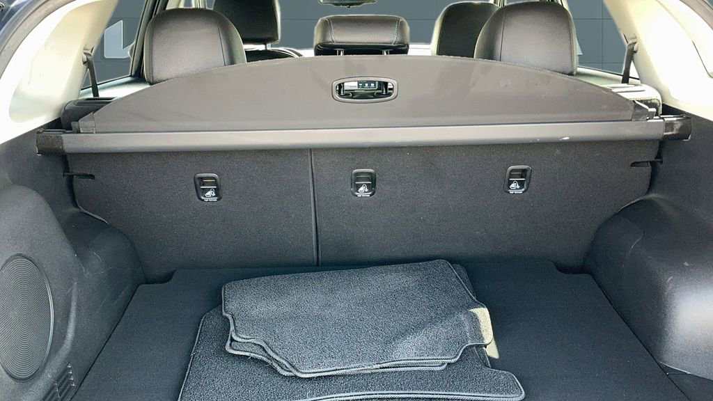 Used 2019 Kia Niro EX Premium image 17