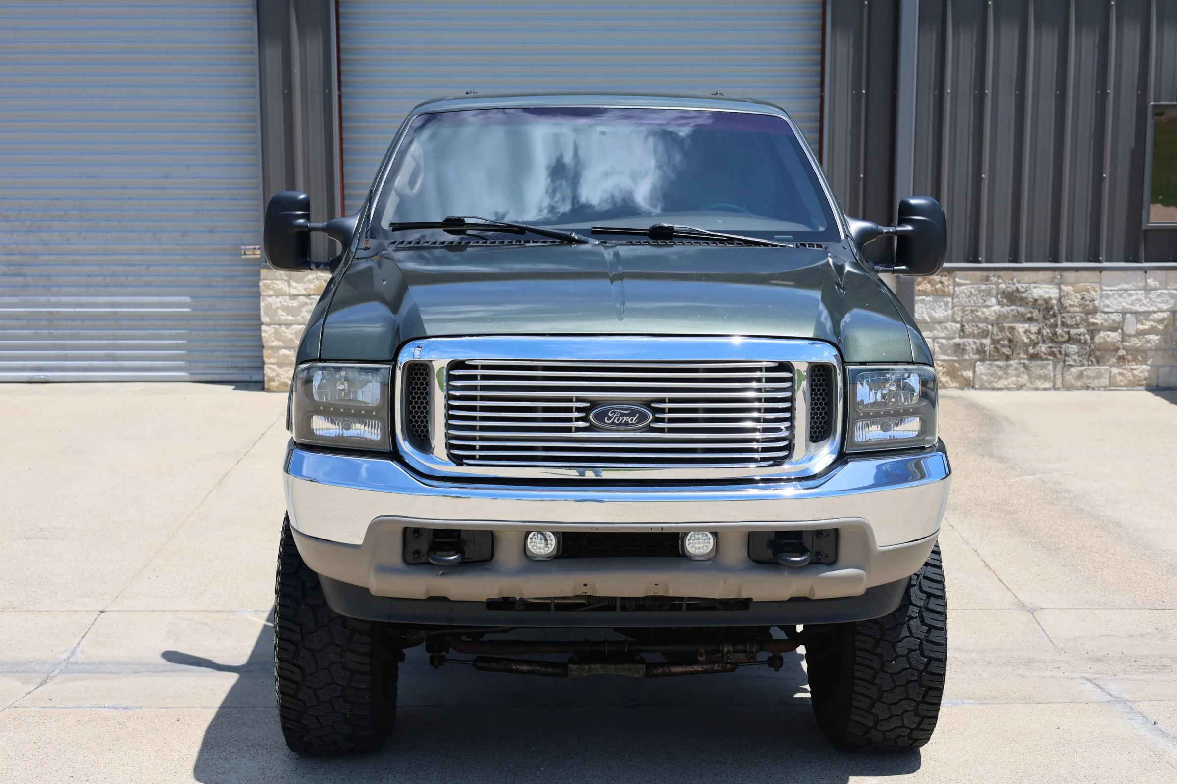 Used 2000 Ford Excursion Limited AWD/4WD image 9