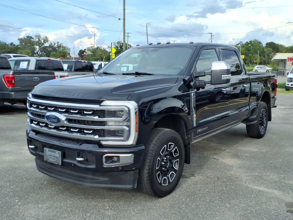 Used 2024 Ford F250 Platinum AWD/4WD image 3