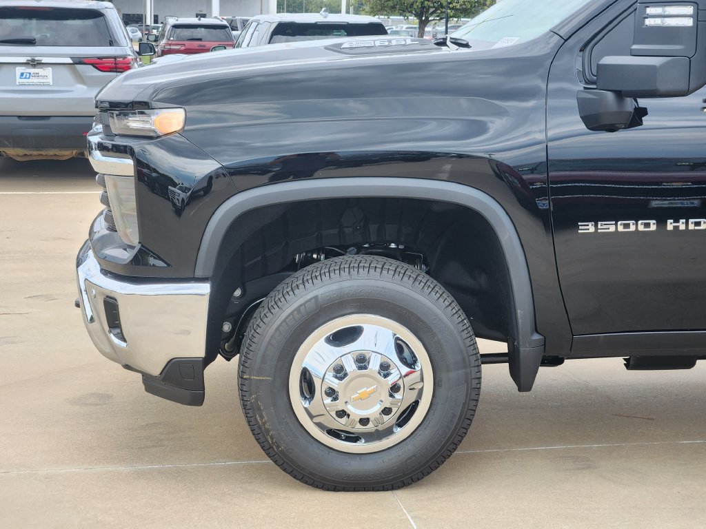 New 2026 Chevrolet Silverado 3500 LT w/ Safety Package AWD/4WD image 5
