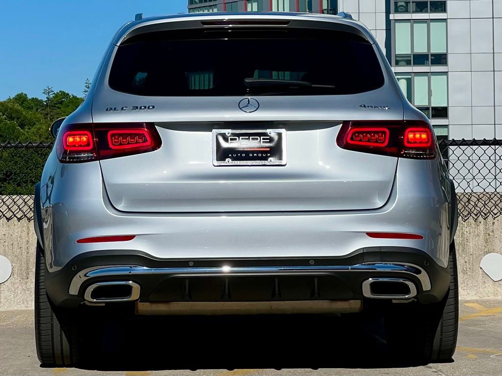 Used 2022 Mercedes-Benz GLC 300 4MATIC image 6
