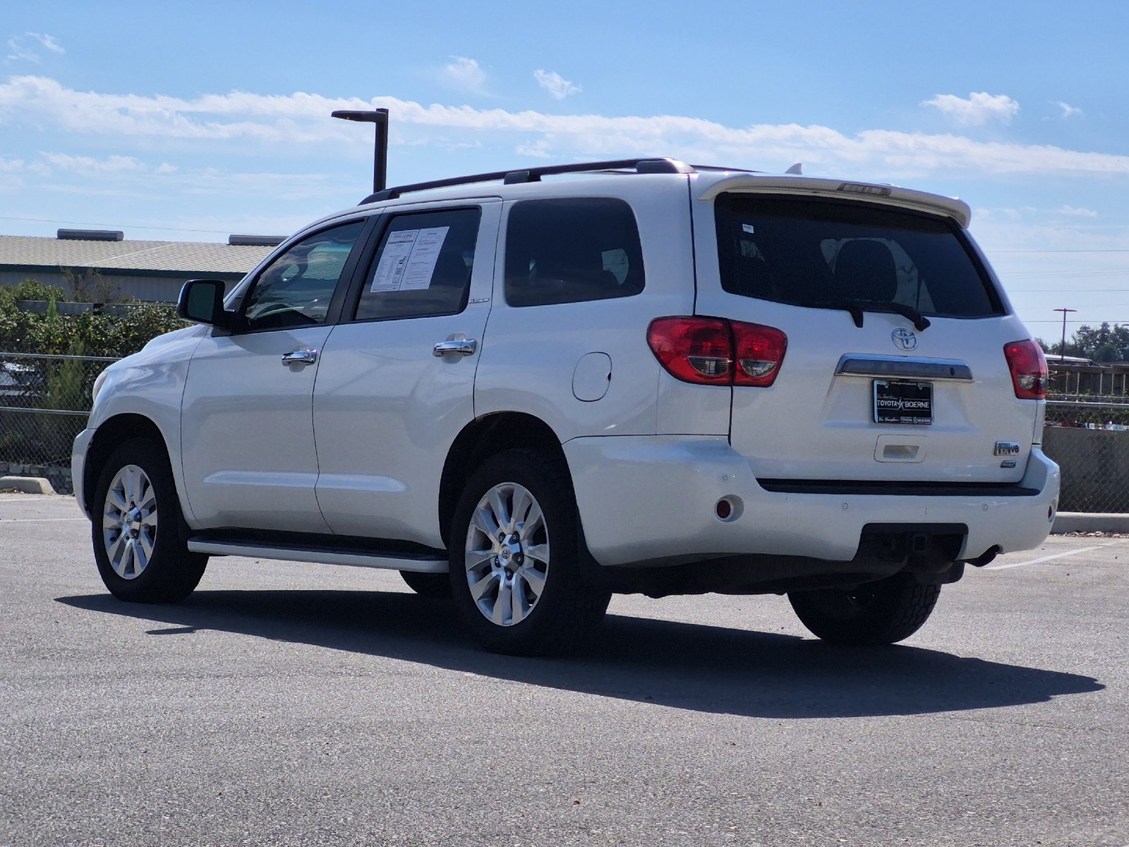 Used 2014 Toyota Sequoia Platinum AWD/4WD image 3