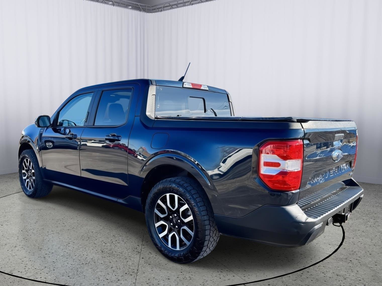 Used 2022 Ford Maverick Lariat w/ Equipment Group 500A Standard image 10