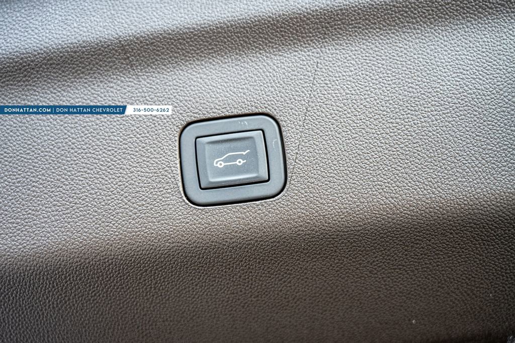 Used 2025 Chevrolet Tahoe LT w/ Comfort Package image 33