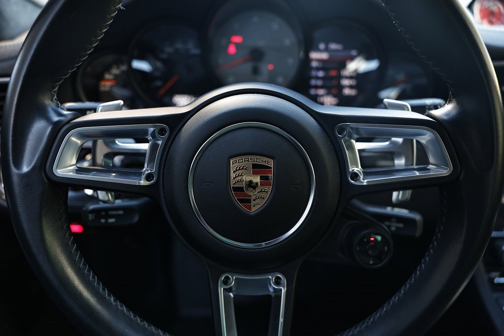 Certified 2019 Porsche 911 Carrera 4S image 29