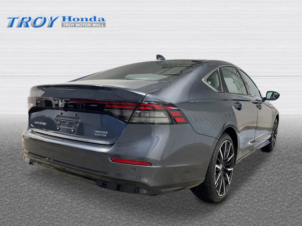 New 2026 Honda Accord Touring image 5
