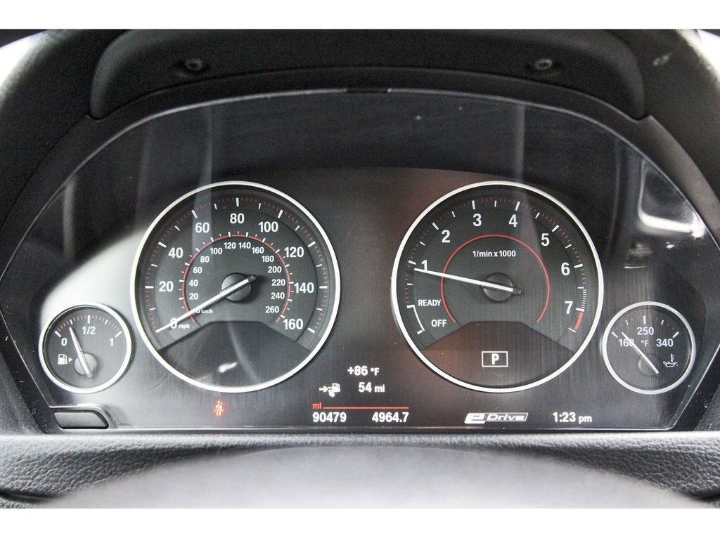 Used 2017 BMW 330e image 18