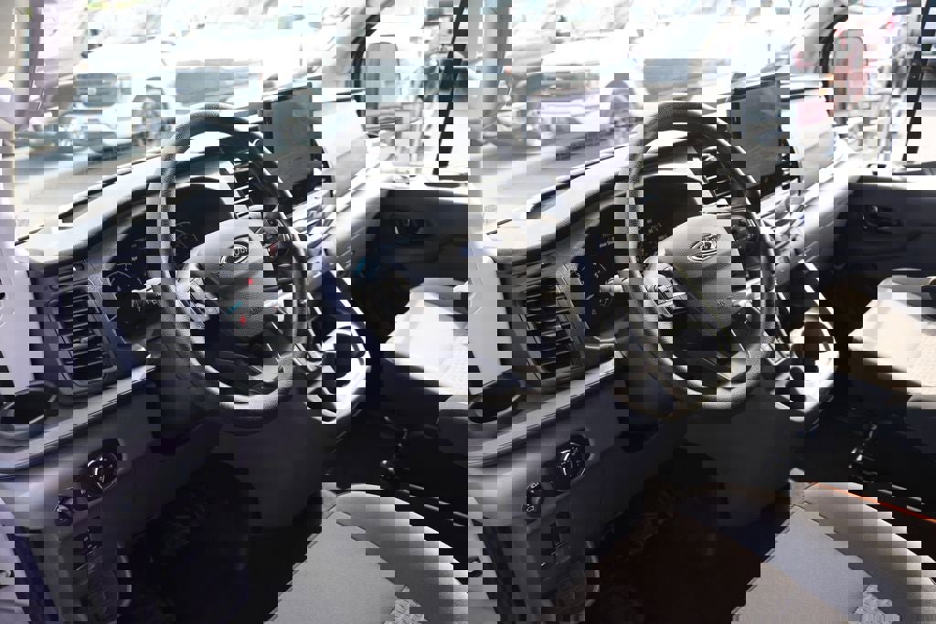 Used 2025 Ford Transit 350 XLT AWD/4WD image 14