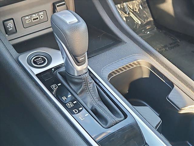 Used 2025 Nissan Sentra SV FWD image 17
