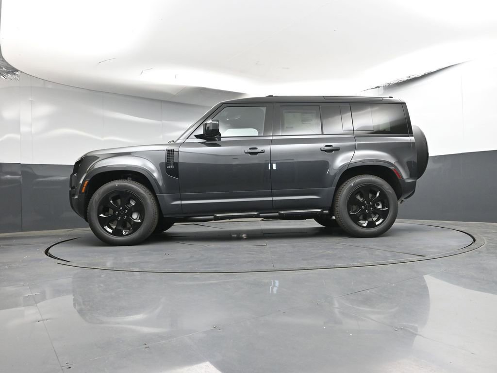 New 2026 Land Rover Defender 110 S image 29