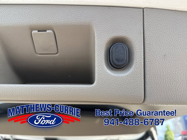 Used 2016 GMC Yukon SLT w/ Open Road Package AWD/4WD image 15