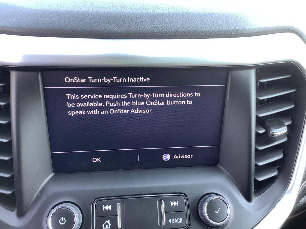 Used 2023 GMC Acadia SLE image 16