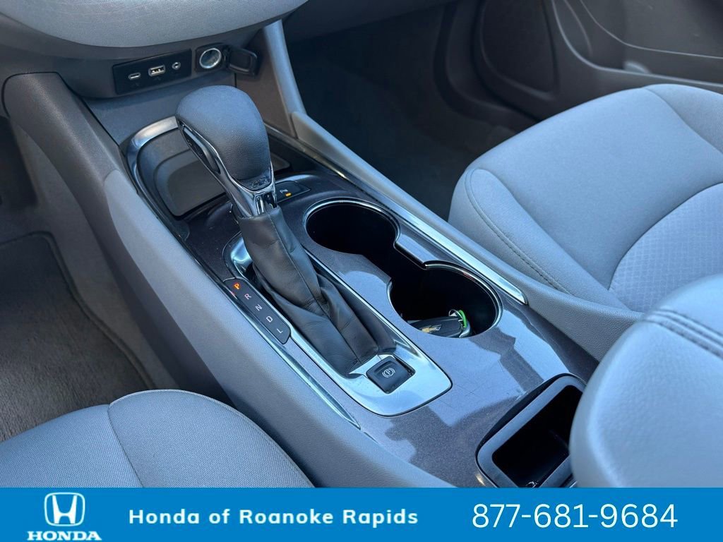 Used 2024 Chevrolet Malibu LT image 31